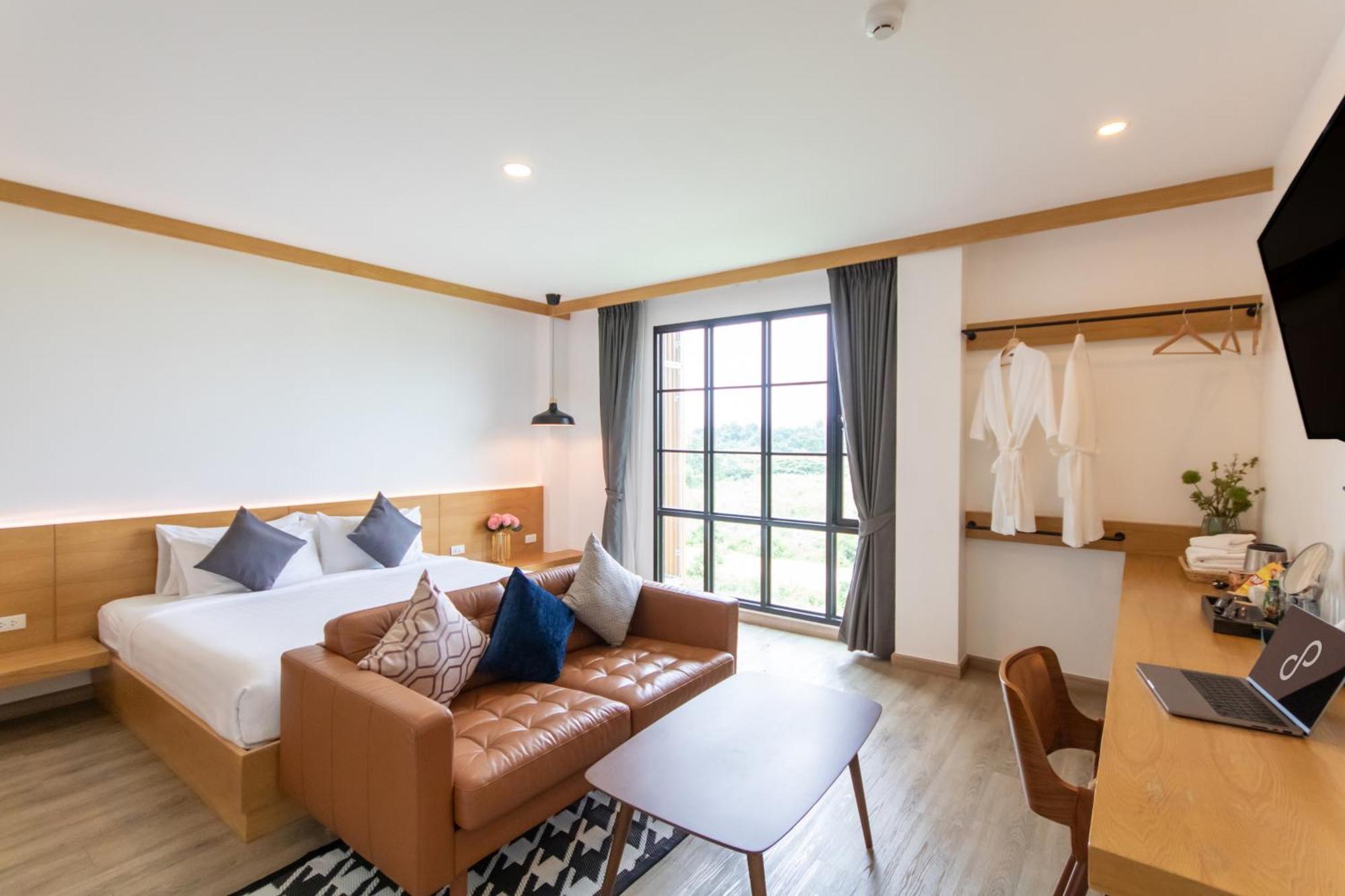 Ananzitra Hotel Канчанабури Екстериор снимка